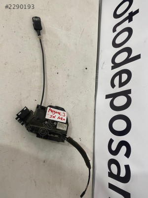 Renault Megane 3 Sol Arka Kapı Kilidi Hatasız Orjinal Çıkma