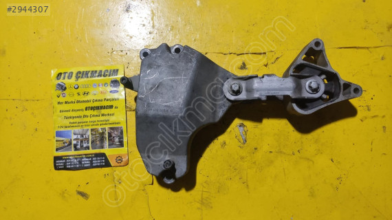 MERCEDES 270 MOTOR ÜST KULAĞI