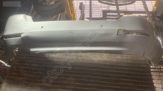 Bmw 5 Serisi F10 LCI Çıkma Arka Tampon Parçası