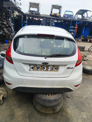 FORD FİESTA ARKA TAMPON 2011 OTO FEDAİ