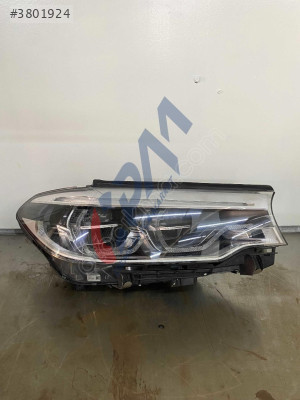 BMW 5 SERİSİ G30 LCI SAĞ ÖN FAR