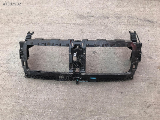 BMW 4 SERİSİ G26 ÖN HAVALANDIRMA PERDE ÇEVRESİ 9468817-16