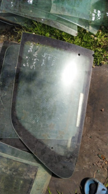 Saxo sağ arka cam çıkma