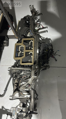 BMW G20 ÇIKMA KALORİFER KAZANI