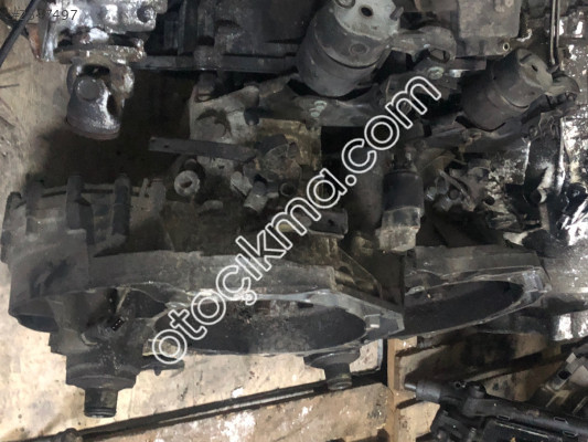 TRANSPORTER T4 2.5 TDİ ACV AÇILMAMIŞ ŞANZIMAN