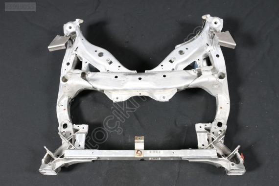 BMW ÇIKMA F10 ÖN TRAVERS 6796692