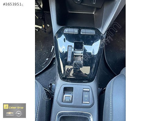 OPEL CORSA F KOMPLE ORTA KONSOL ÇIKMA SÖKME YEDEK PARÇA