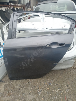 Fiat Egea Sol Arka Kapı Çıkma Orjinal Temiz