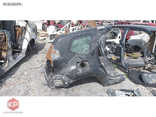 Dacia Duster sağ arka çamurluk