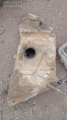 Kango 2  1.5 DCI yakıt deposu yedek parça