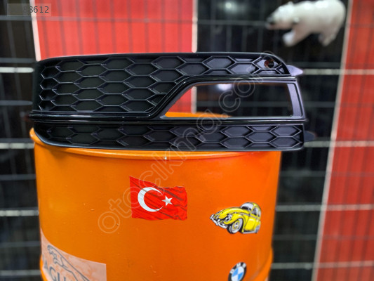 8T0807681K AUDI A5 SLİNE 2012-2015 SOL SİS KAPAK BLACK KROM