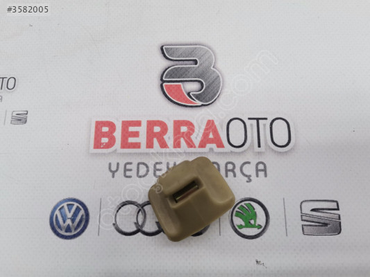 1K0857561B VW PASSAT B6 KASA GÜNEŞLİK KLİPSİ BEJ