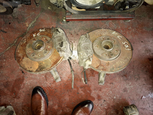 ÖZMEN OPEL VECTRA C SAĞ SOL ÖN TAŞIYICI MERKEZ PORYA