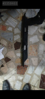 Peugeot 406 arka plaka cercevesi 9630406477