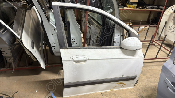 Hyundai Getz sağ ön kapı 20.000