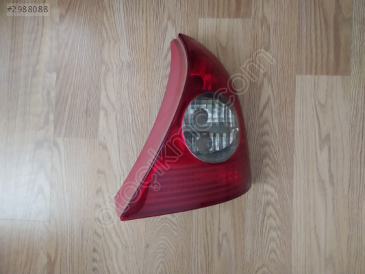 RENAULT CLİO 2 SAĞ ARKA STOP