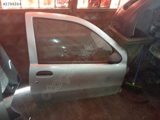 FIAT PALIO VAN SAG ÖN KAPI MERT OTO