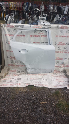 PEUGEOT 2008 SAĞ ARKA KAPI ORİJİNAL ÇIKMA YEDEK PARÇA