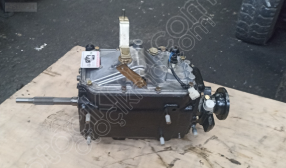 Isuzu NKR 55 Sıfır Şanzıman