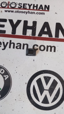 5M0035345 volkswagen polo 2017 1.2 tsı orta konsol tuşu