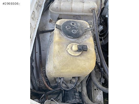 W124 ORJİNAL SİLECEK SUYU DEPOSU 1248690172