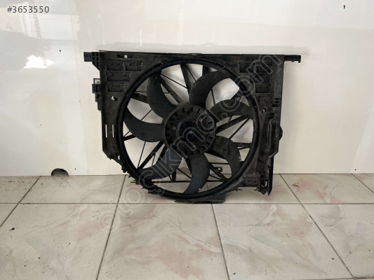 BMW F10 F11 FAN MOTORU