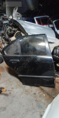 BMW e46 3 serisi sağ arka kapı dolu hatasız  çıkma