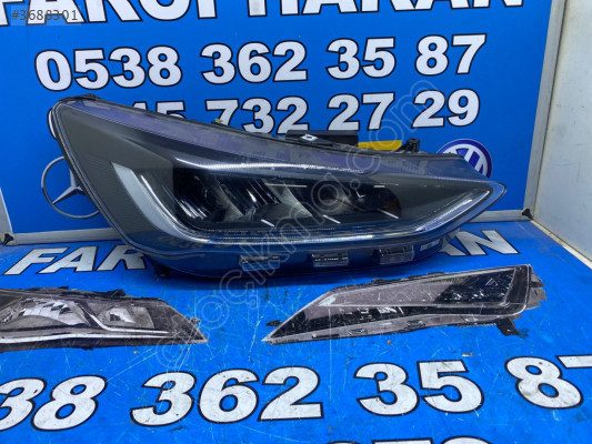 Ford Focus 2022 2024  makyajlı kasa orijinal çıkma ledli sağ far