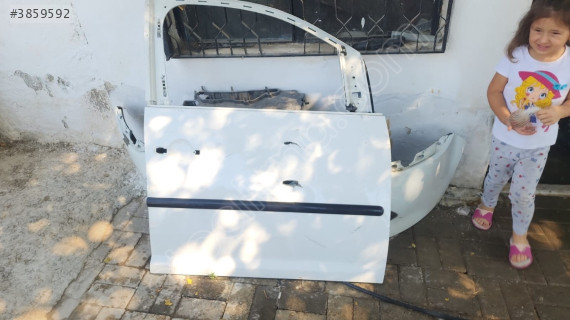 Volkswagen Caddy sağ ön kapı çıkma Orijinal