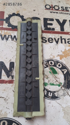T1010766N Seat Leon 2015 kalorifer hava yönlendirme kapağı
