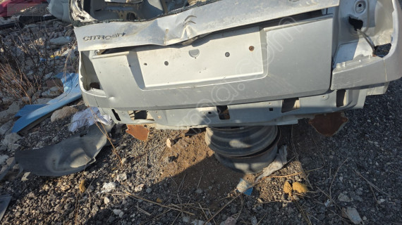 Ctroen c2 2004 model arka bagaj kapagi