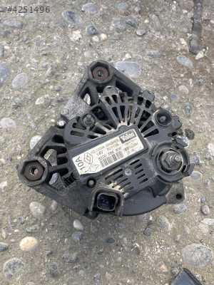 Renault megane ıı 2 1.5dci şarj dinamosu 8200386806