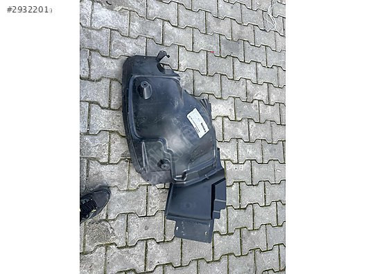 Mercedes çamurluk davlunbazı w213 ön sol A2386911700