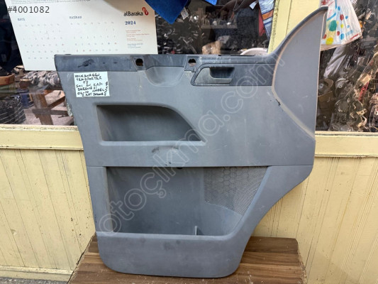 VOLKSWAGEN TRANSPORTER SOL ÖN KAPI DÖŞEMESİ 2004-2012 MODEL