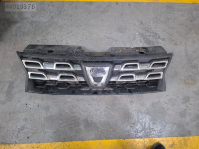 Dacia duster panjur orjinal cikma 623100838R