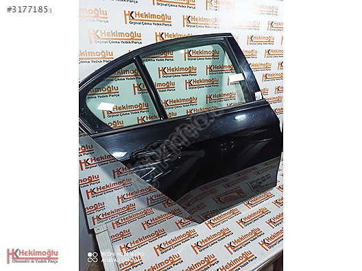 BMW 320 F30 SAĞ ARKA KAPI SİYAH HATASIZ BOYASIZ DOLU