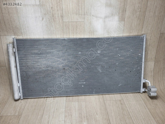 Porsche Panamera 971 Klima Radyatörü 971260399