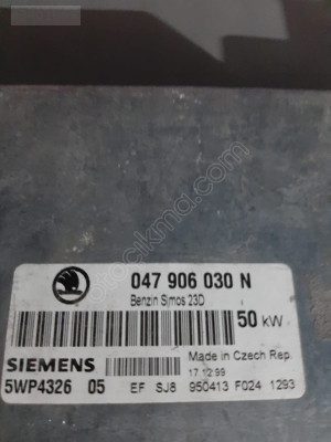 047906030N- 047 906 030 N-5WP4326 05 - SKODA FABİA MOTOR BEYNİ