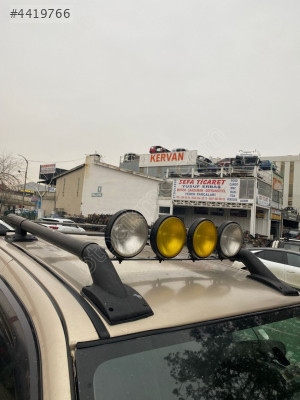 ISUZU DMAX EURO3 TAVAN BARI                           (XS2101S26)