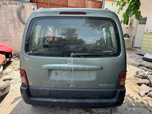 PEUGEOT PARTNER BAGAJ KAPAĞI DOLU 03-08 MODEL ORJİNAL ÇIKMA