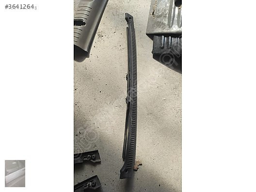 WJ G CHEROKEE ARKA BAGAJ BAKALİTİ