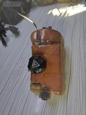 PEUGEOT PEJO PARTNER CİTROEN BERLİNGO MOTOR SU BİDONU 451SD009