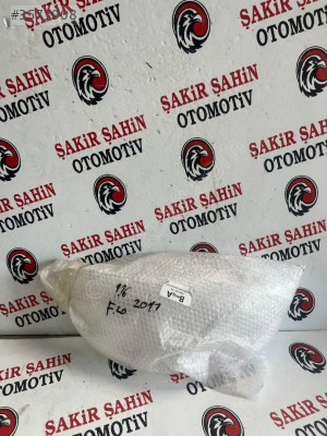 2011-2012 BMW 2 Serisi 1.16F20 Far Camı