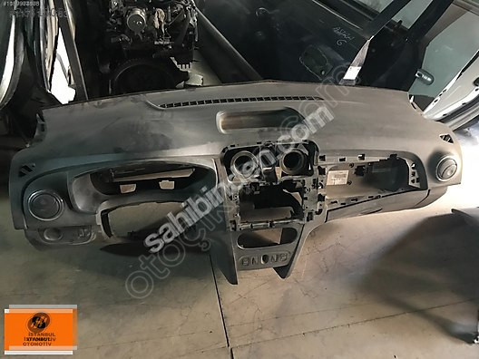 DACİA SANDERO TORPİDO ORJINAL ÇIKMA 