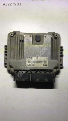 Opel Zafira MOTOR BEYİNİ 1.9 ECU Beyni 55189927 0281011669