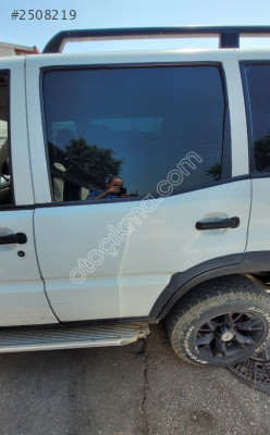 NİSSAN TERRANO ORJİNAL SOL ARKA KAPI ÜÇEL OTO