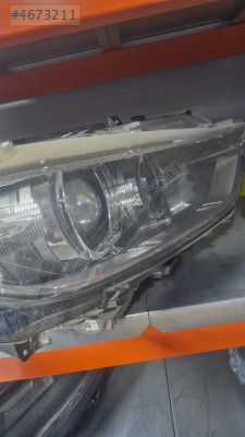 Bmw F30 Sağ Far Çıkma Orjinal