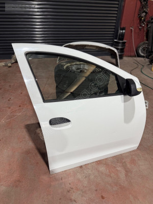 2016 Renault Symbol Sağ Önkapı