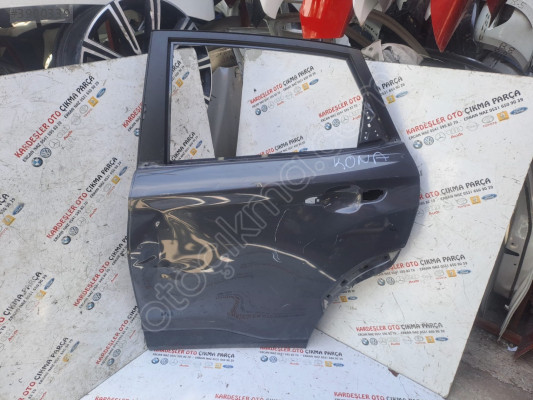 Hyundai kona sol arka kapı (hasarlı ürün)