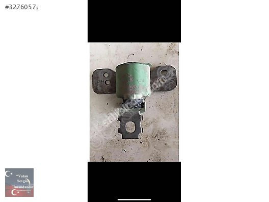 RENAULT MEGANE EGZOZ MONTAJ TUTUCU BAKALİTİ